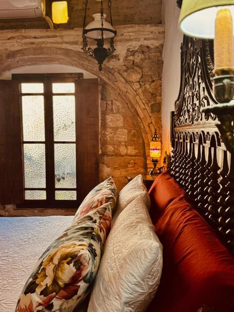 Oliva Courtyard Guesthouse Buitenkant foto